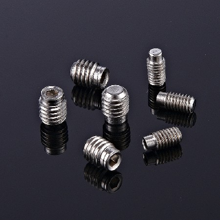 内六角喉塞螺丝