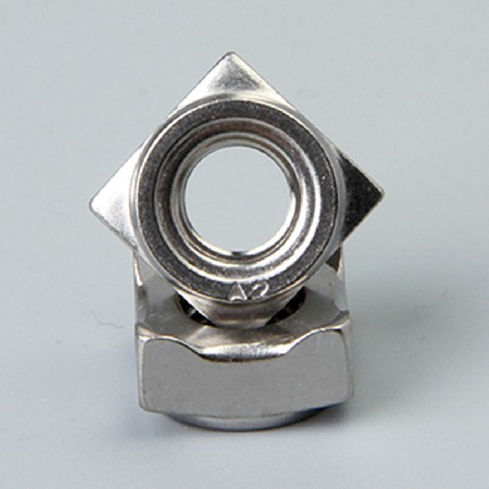 四方焊接螺母
