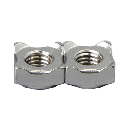 四方焊接螺母