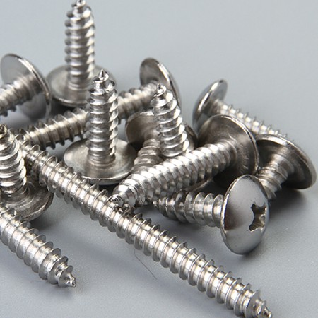 大扁头十字自攻